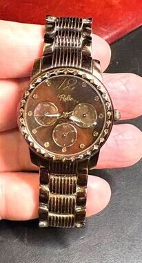 Women's 33mm Bronze Tone Relic Watch, Multifuncion Style, Water Resistant